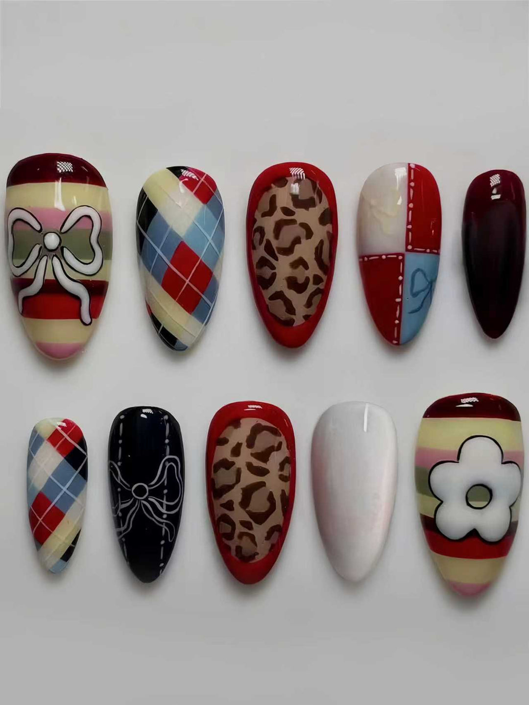 Artistic Nail Art Bowlift