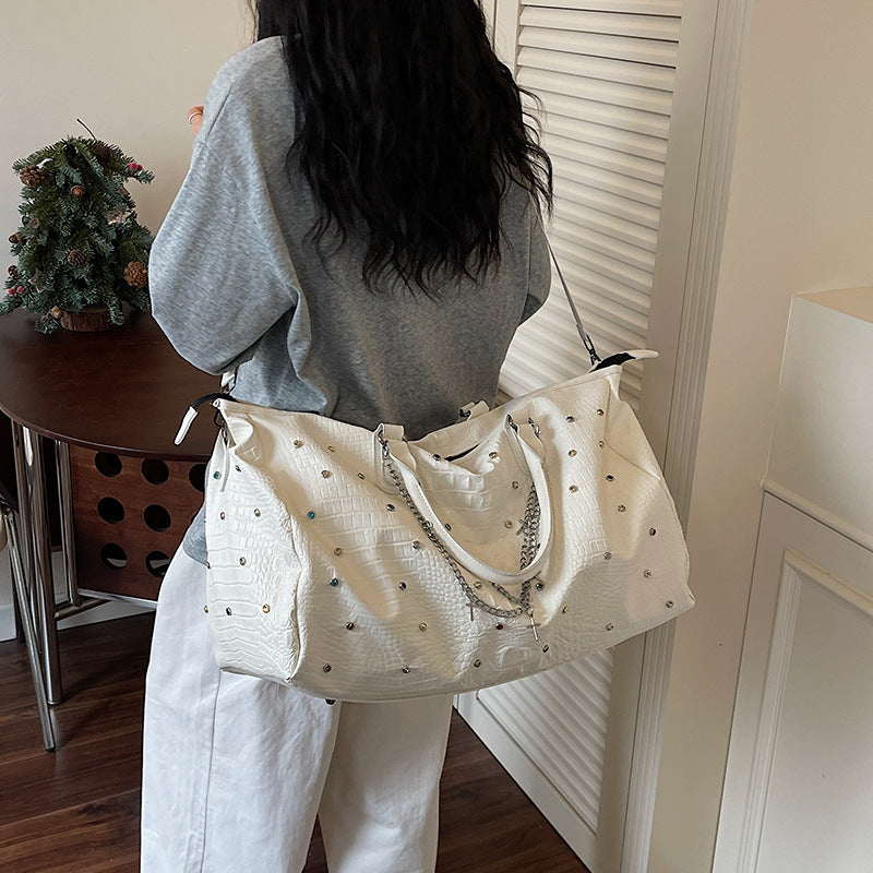 Elegant sports and travel bag in modern design Bowlift