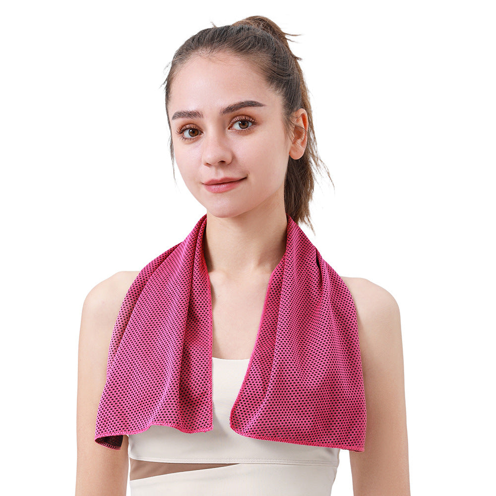 Women's Cooling Sports Towel made of breathable microfiber fabric Bowlift