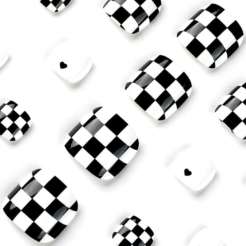 Stylish Checkerboard Pattern Artificial Nails Bowlift