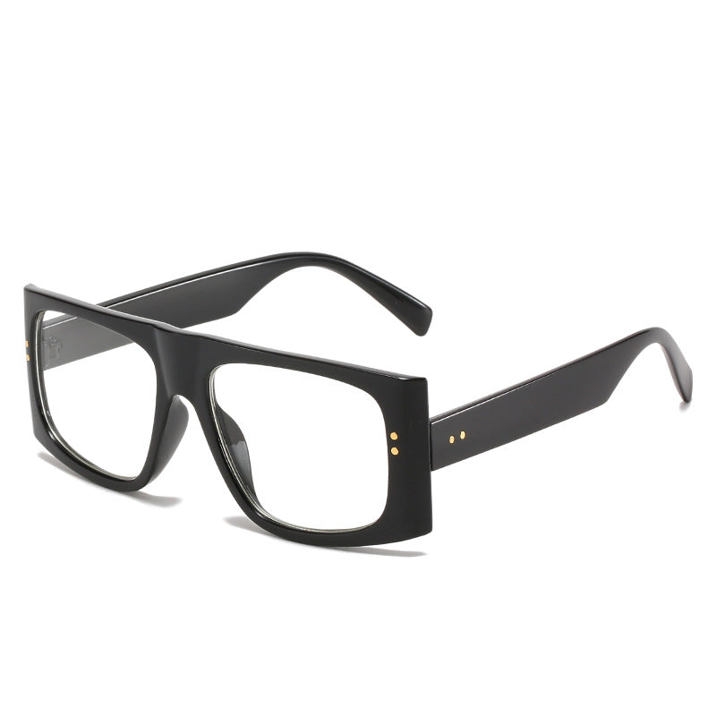 Women oversized sunglasses with stylish, narrow frame Bowlift