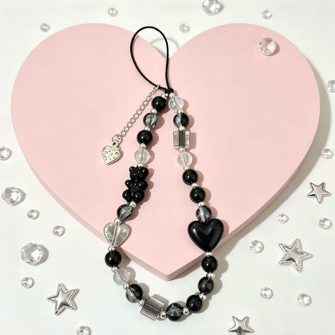 Heart-Themed Beaded Necklace Bowlift