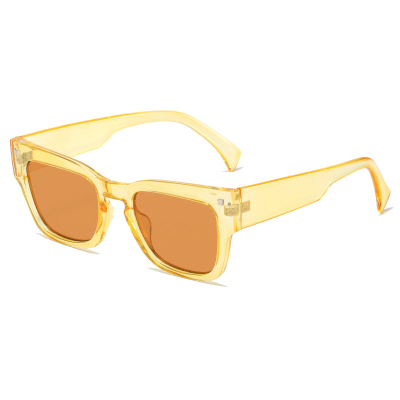 Ladies' fashionable sunglasses in trendy square design Bowlift