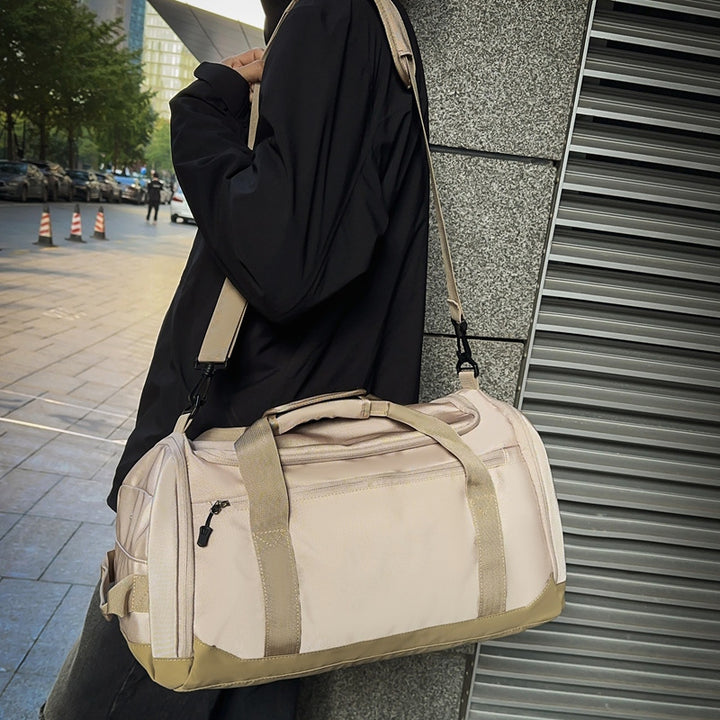 Versatile All-Season Sports Duffel Bag Bowlift