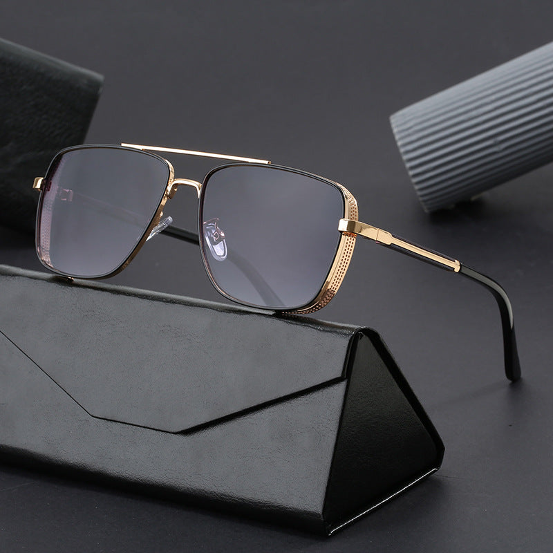 Women's fashionable square sunglasses with luxurious metal accents Bowlift