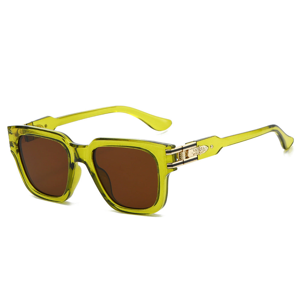 Retro-Inspired Bold Frame Sunglasses Bowlift