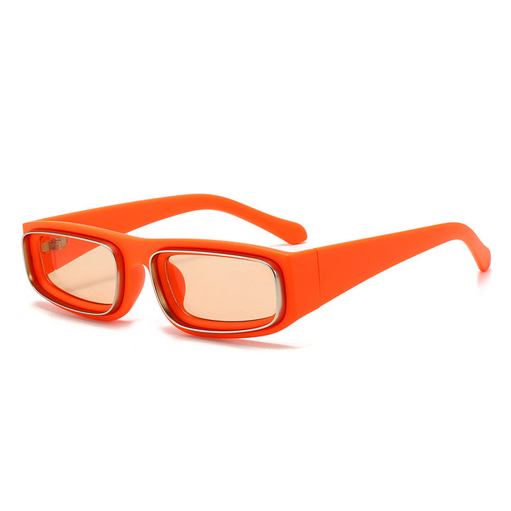 Ladies fashionable and trendy sunglasses with wide frame Bowlift