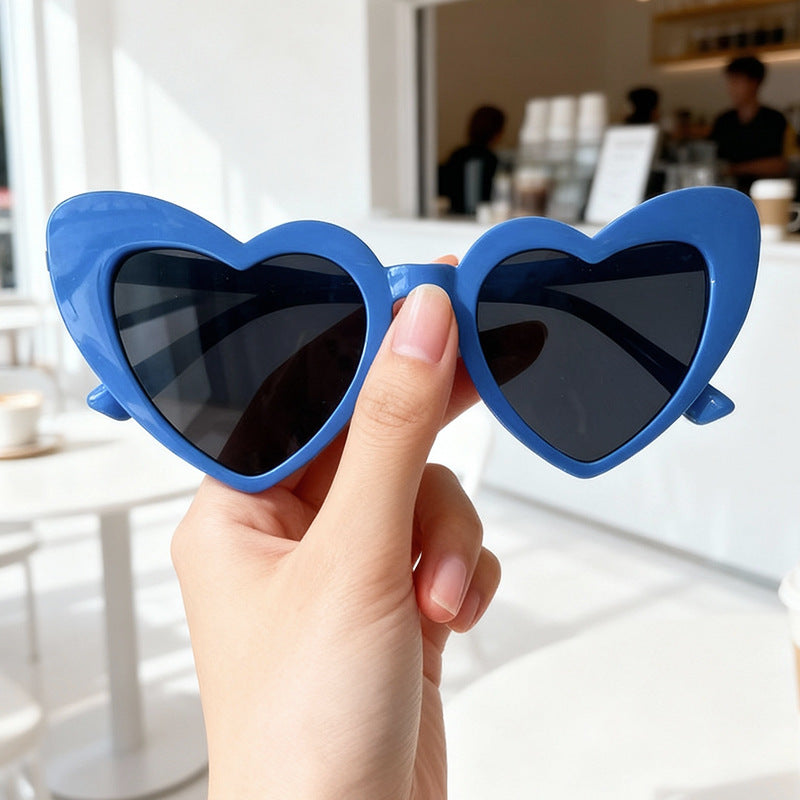 Vintage Heart-Frame Sunglasses Bowlift