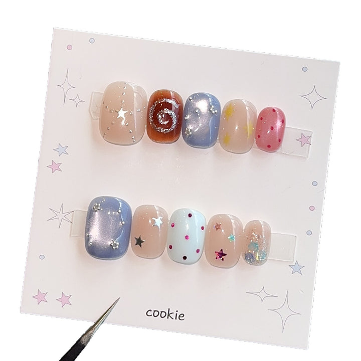 Creative artificial nails with sparkling star patterns Bowlift