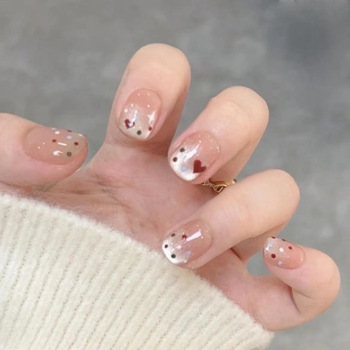 Artistic Heart-Designed Press-On Nail Set Bowlift