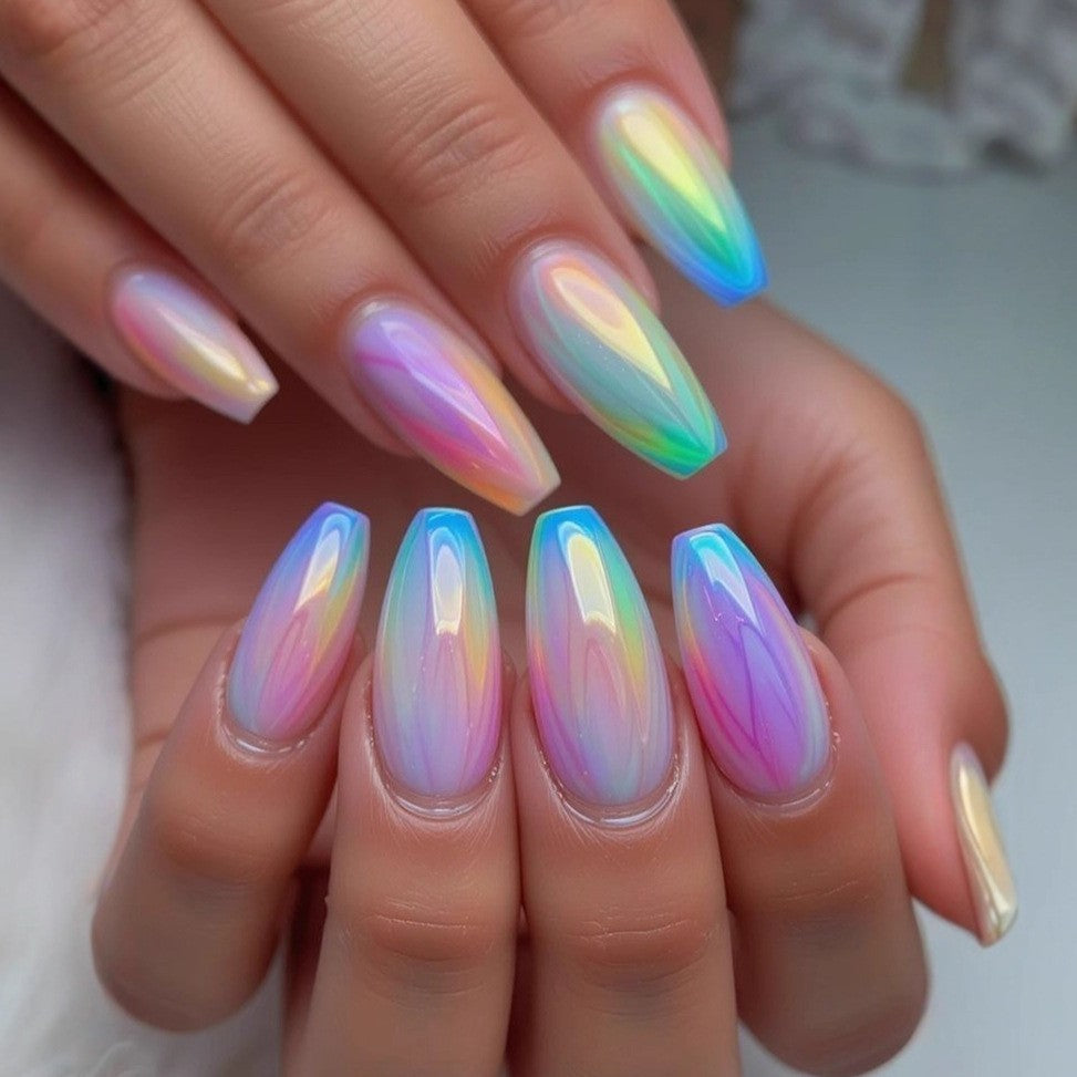 Artifical nails with Faceted Design Bowlift