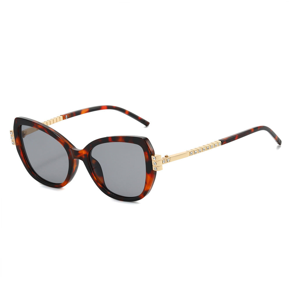 Oversized Luxury Cat-Eye Sunglasses Bowlift