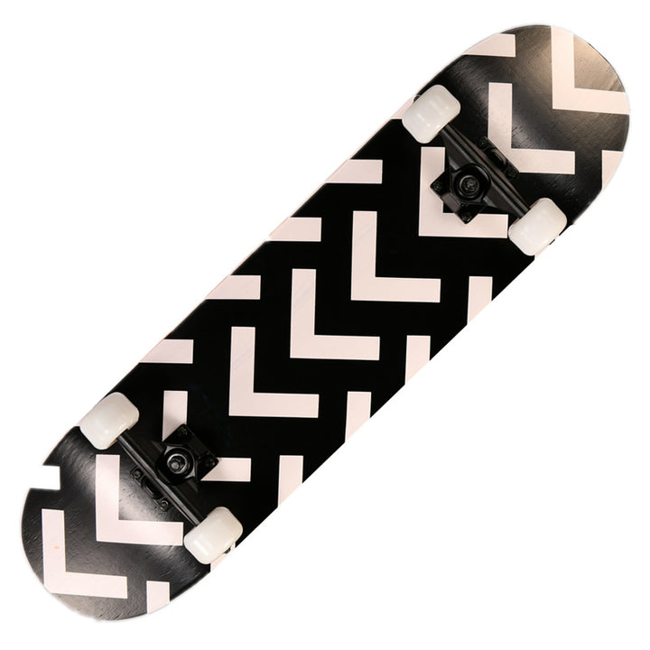 Freestyle Skateboard Bowlift