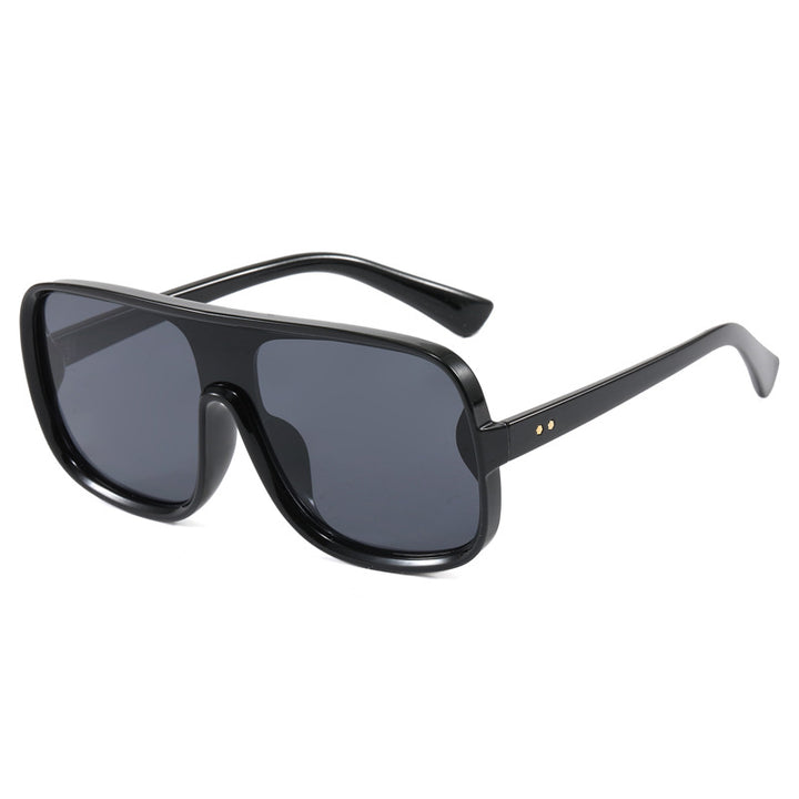 Women’s fashionable oversized sunglasses in futuristic design Bowlift