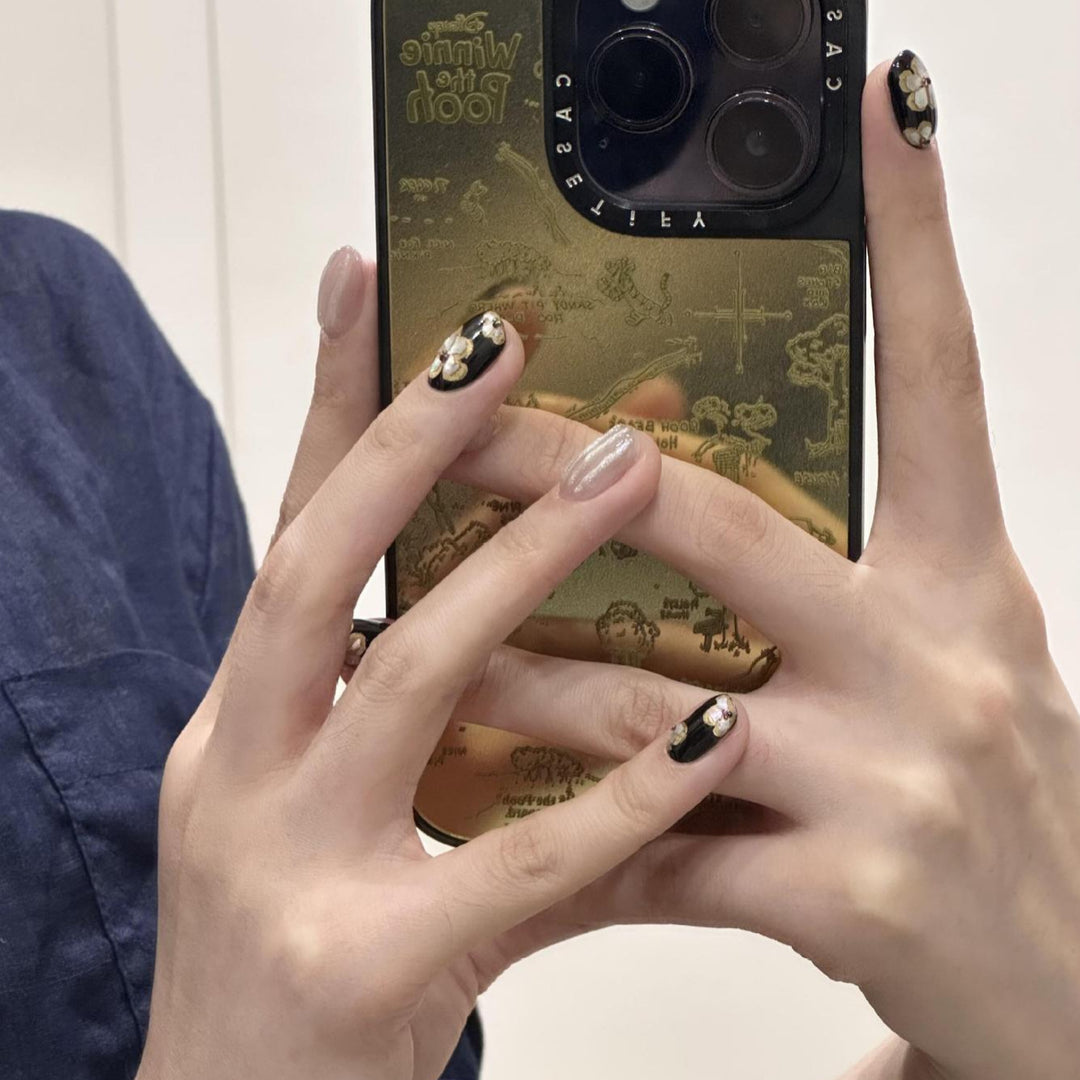 Creative Nail Design Bowlift