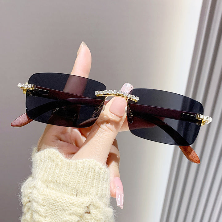 Women's elegant sunglasses with unique frame Bowlift
