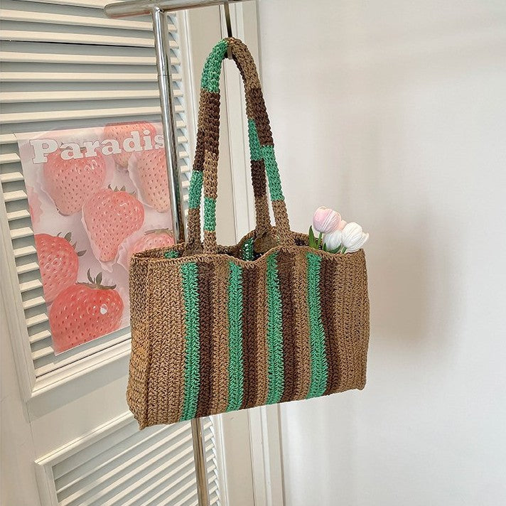 Braided tote bag with modern stripe pattern Bowlift