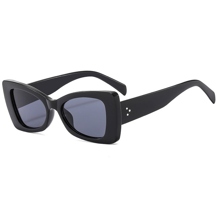 Ladies Cat-Eye Sunglasses in Elegant Design Bowlift