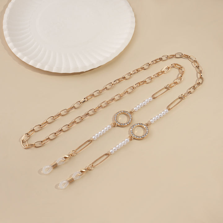 Glamorous Pearl-Embellished Eyewear Chain Bowlift