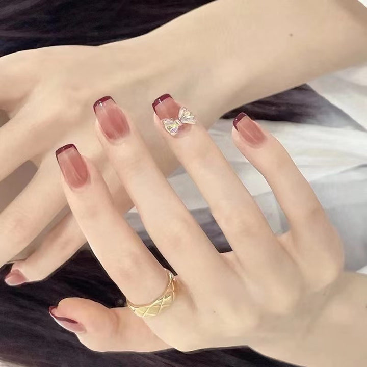 Elegant nail art with glitter accents Bowlift