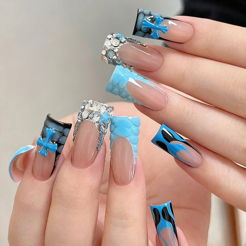 Creative artificial nails with unique 3D design Bowlift