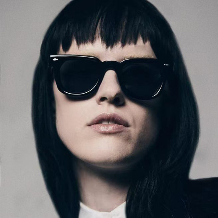 Women's stylish sunglasses in trendy design with elegant frame Bowlift