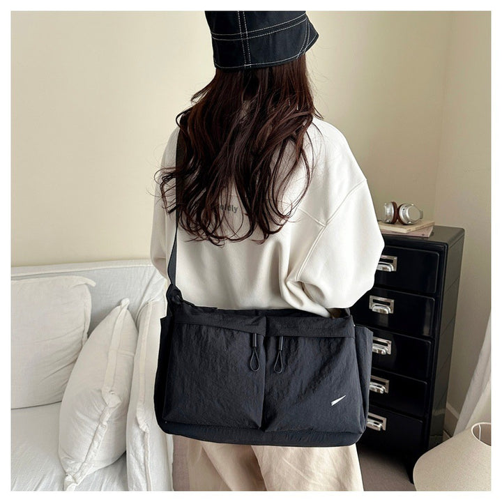 Practical shoulder bag Bowlift