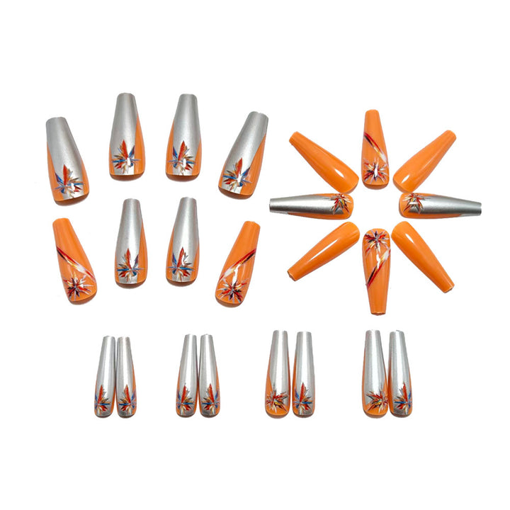 Artificial nails with glitter and metallic accents Bowlift