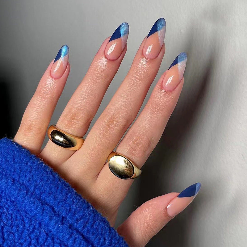 Artful Nail Extensions with Geometric Gradient Bowlift