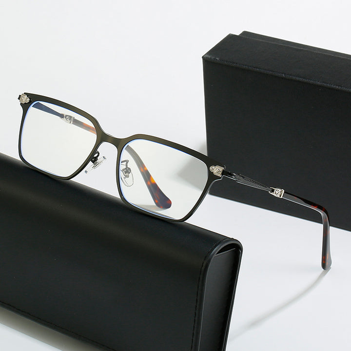 Ladies fashionable glasses Bowlift