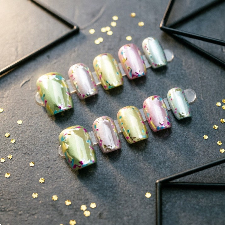 Glossy Artificial Nails Bowlift