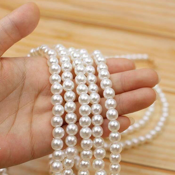 Elegant Beaded Necklace Bowlift