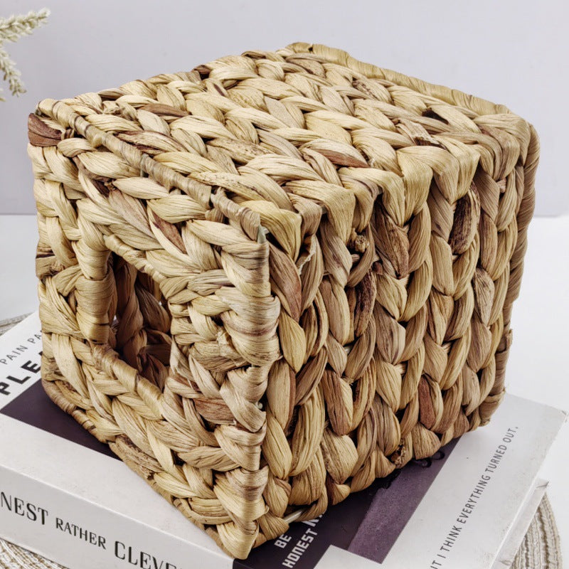 Decorative Woven Basket Bowlift
