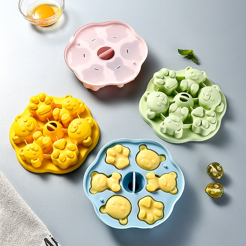 Silicone ice cube mold with animal motifs Bowlift
