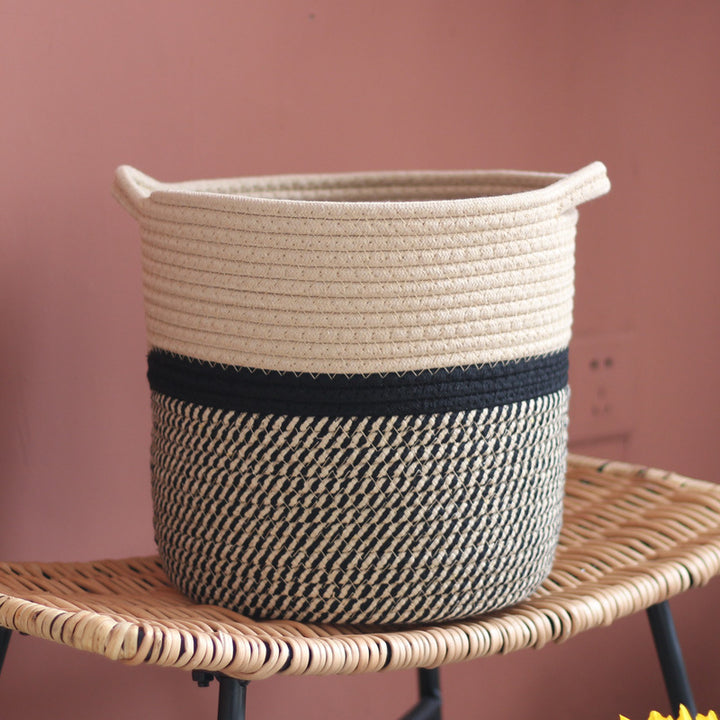 Handcrafted storage basket with handles Bowlift