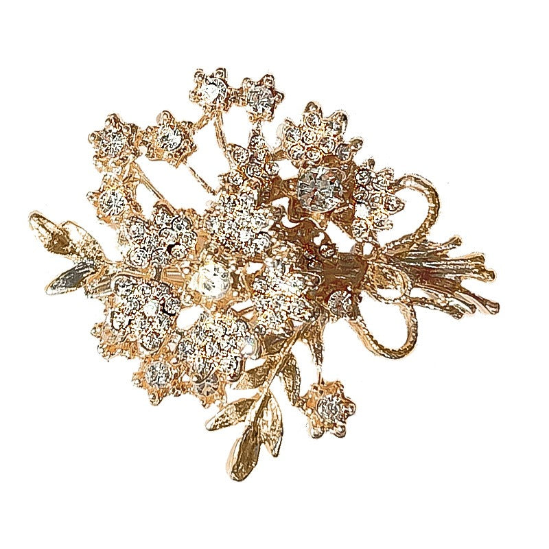 Elegant and Sparkling Brooch Bowlift