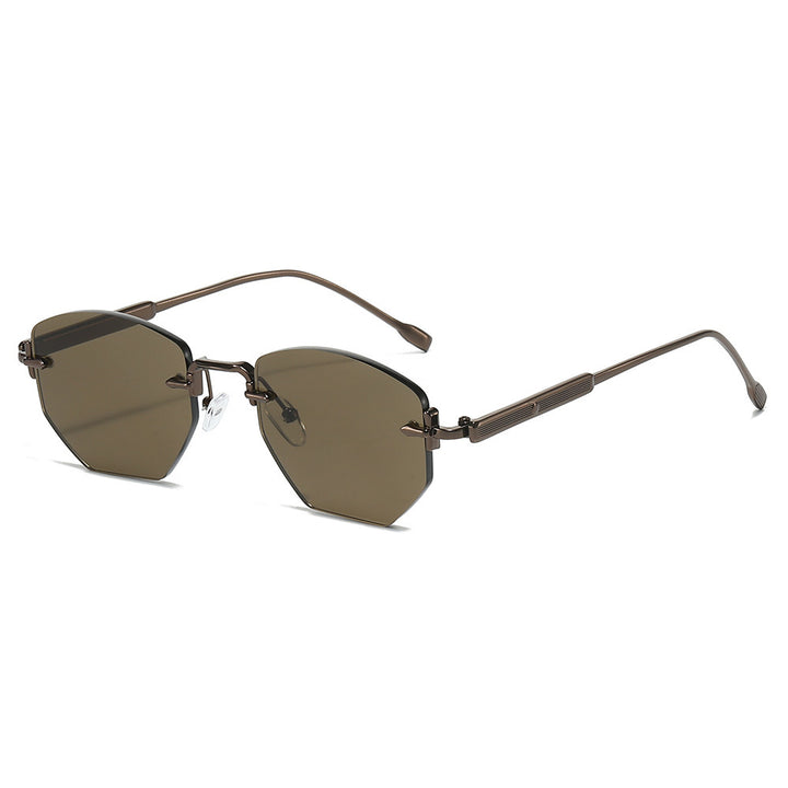 Geometric Frame Sunglasses with Elegant Gold Accents Bowlift