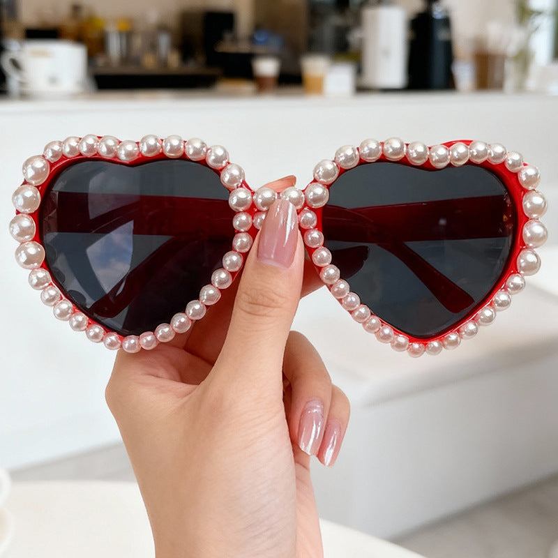 Heart-Shaped Rhinestone-Embellished Sunglasses Bowlift