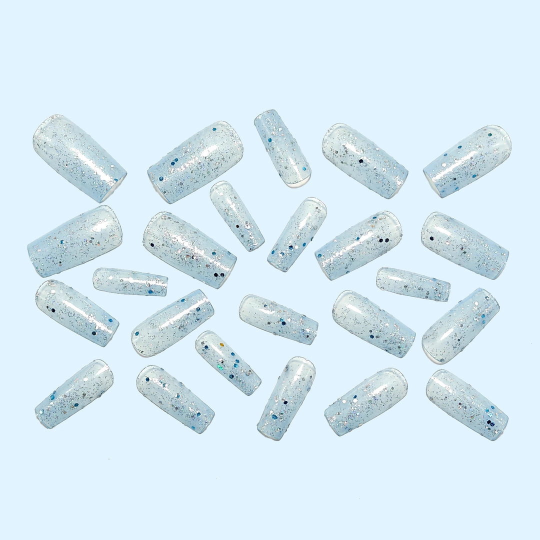 Artificial nails with glitter and glamorous effect Bowlift