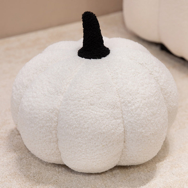 Plush cushion in pumpkin design Bowlift