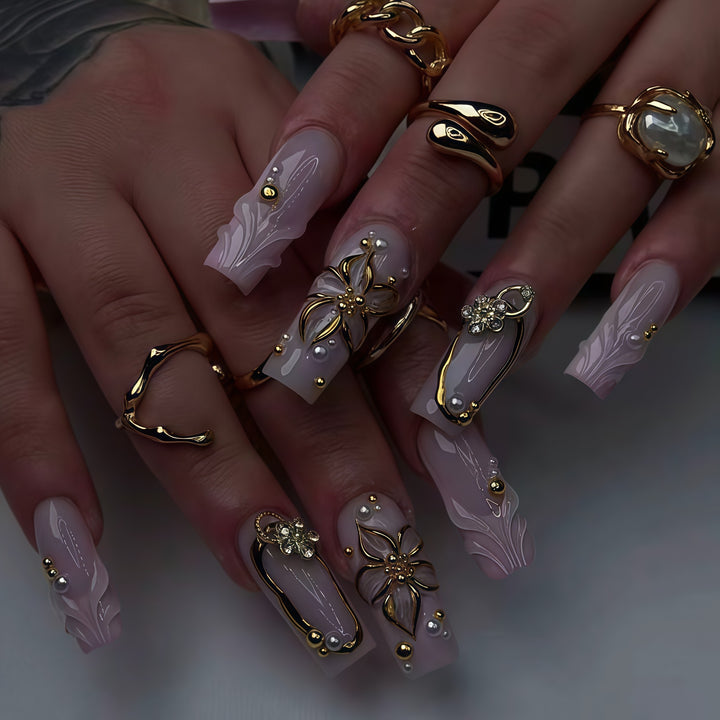 Elegant Decorative Nail Art Extensions Bowlift