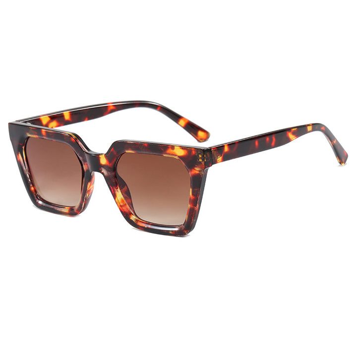 Women's modern designer sunglasses with transparent frame Bowlift