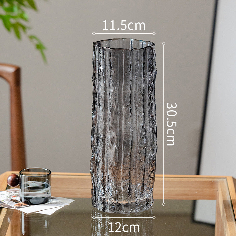 Artful Glass Vase in Modern Design Bowlift