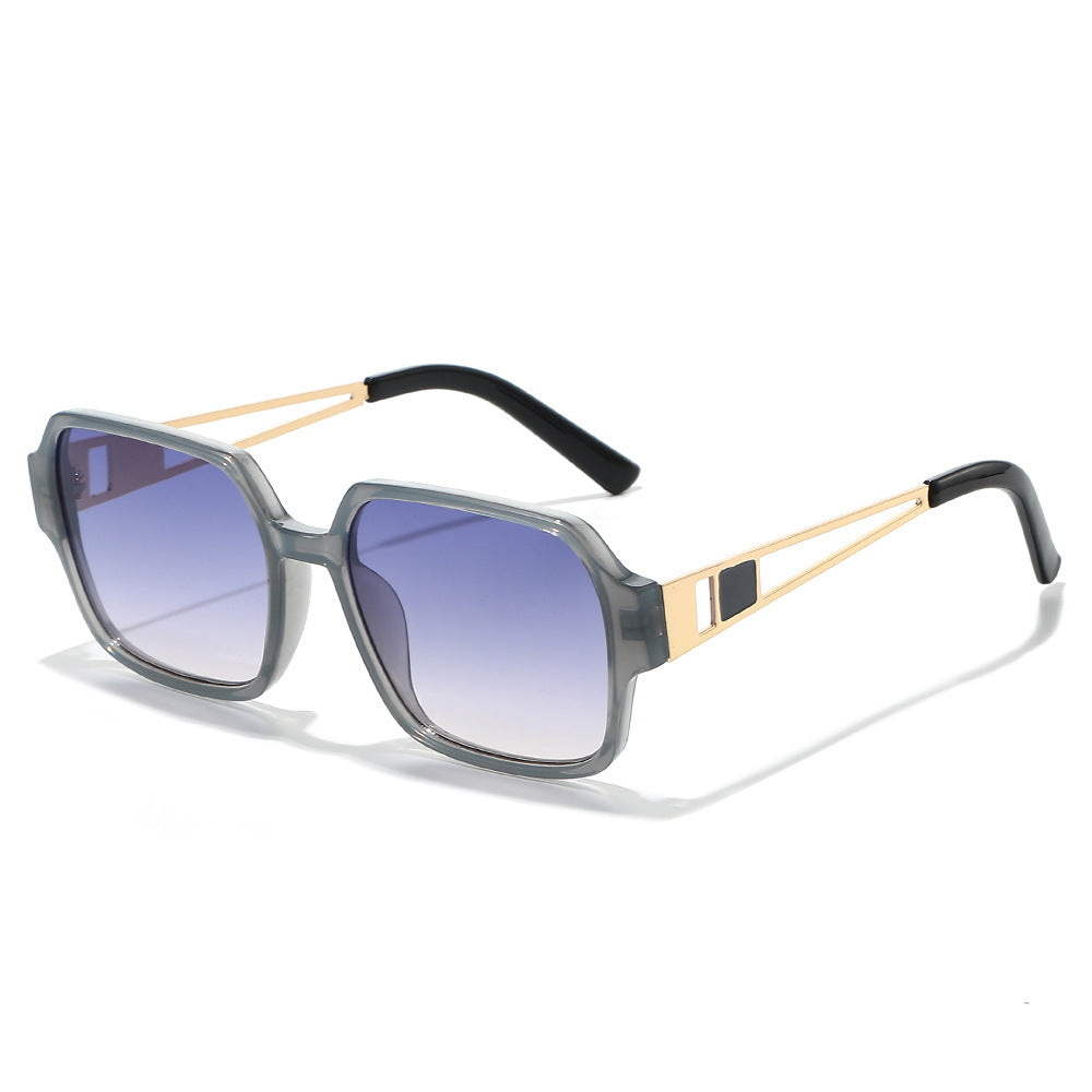 Chic Oversized Square Sunglasses with Decorative Accents Bowlift
