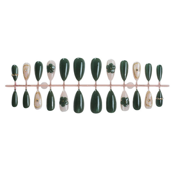 Glamorous Press-On Nail Set with Decorative Floral Accents Bowlift