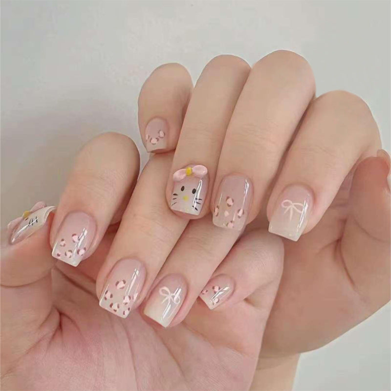Artificial nail art with cute animal motifs Bowlift