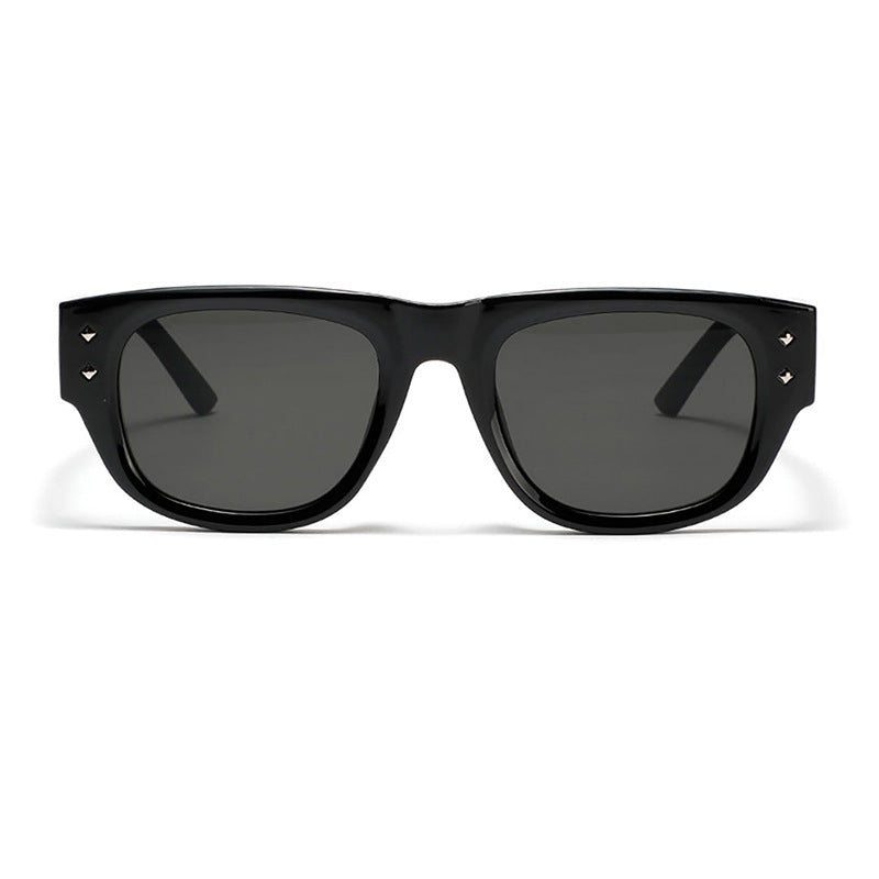 Women's fashionable sunglasses in trendy rectangle design Bowlift
