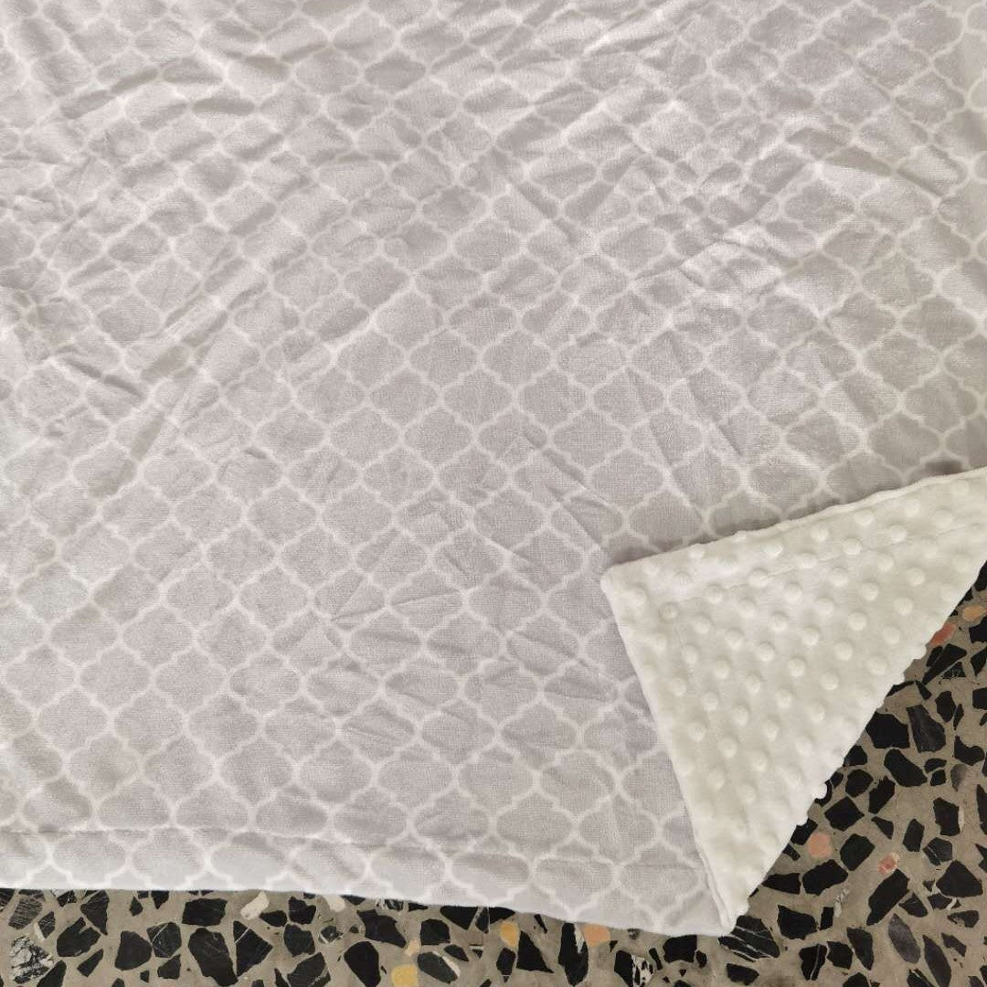 Women’s cuddly blanket in dinosaur design Bowlift
