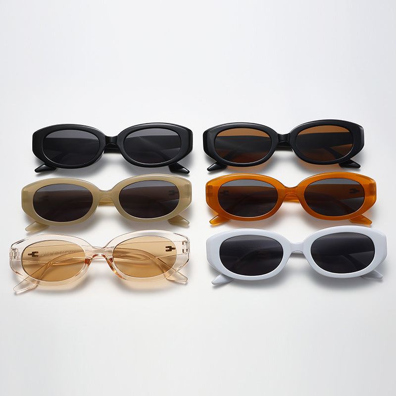 Women's fashionable sunglasses with modern, oval frame Bowlift