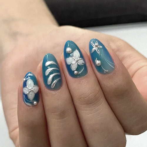 Artistic Floral-Patterned Press-On Nail Set Bowlift